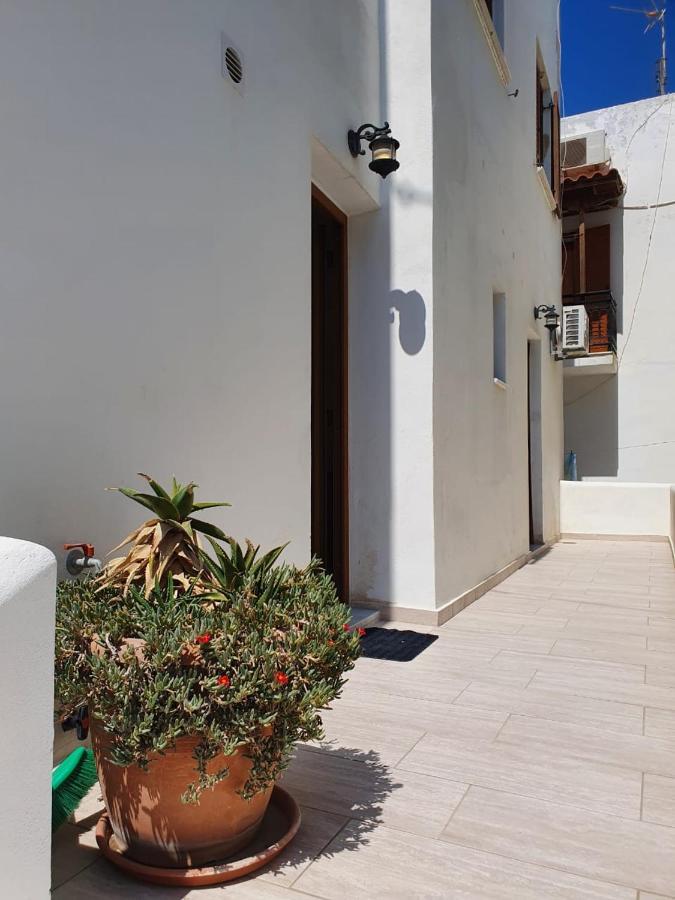 Mevi Apartments Naxos City Εξωτερικό φωτογραφία